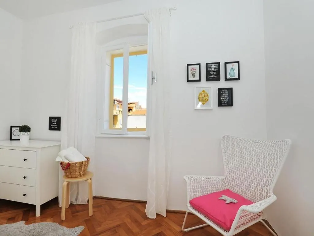 Downtown Apartment Tango Zadar